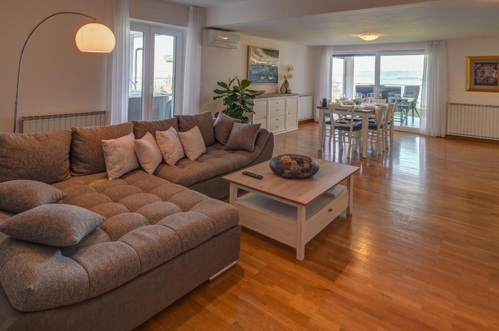 Apartma Bellavista Izola Eksteriør billede